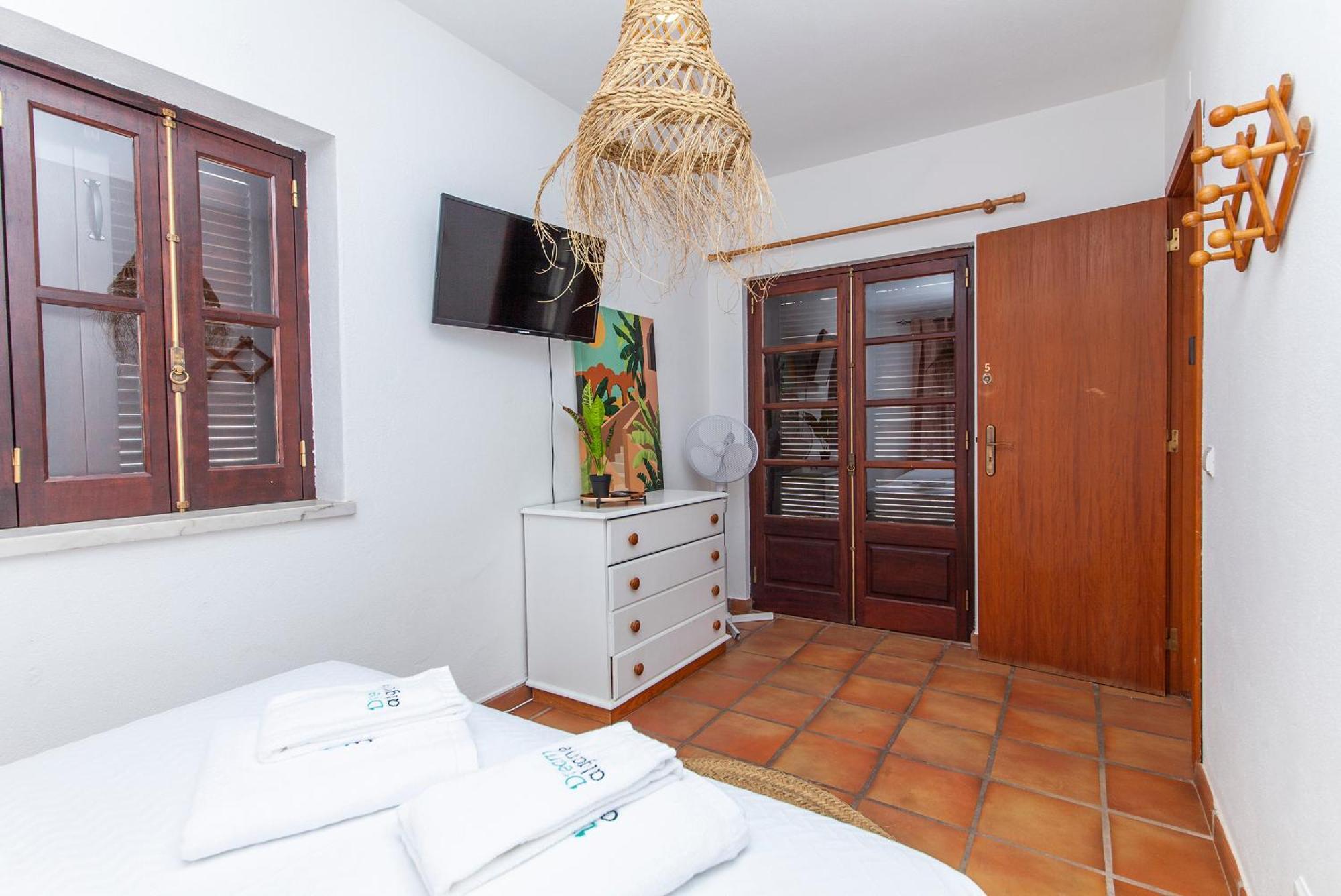 J - Casa Do Farol Guesthouse Lagos Room photo